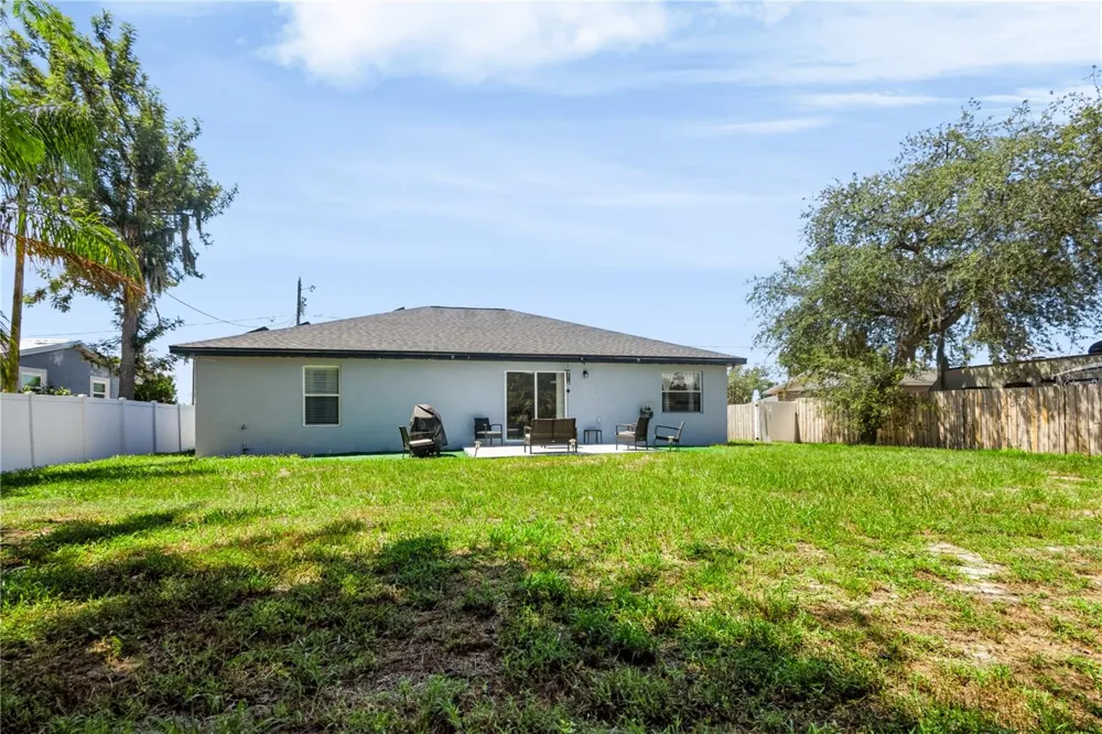 124 PIERCE STREET Lake Wales, FL 33859