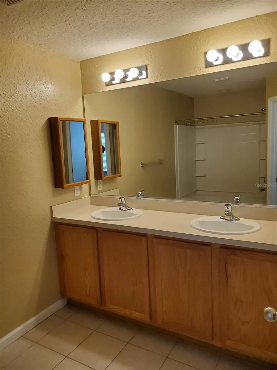 4233 SW 50TH CIRCLE ocala, FL 34474