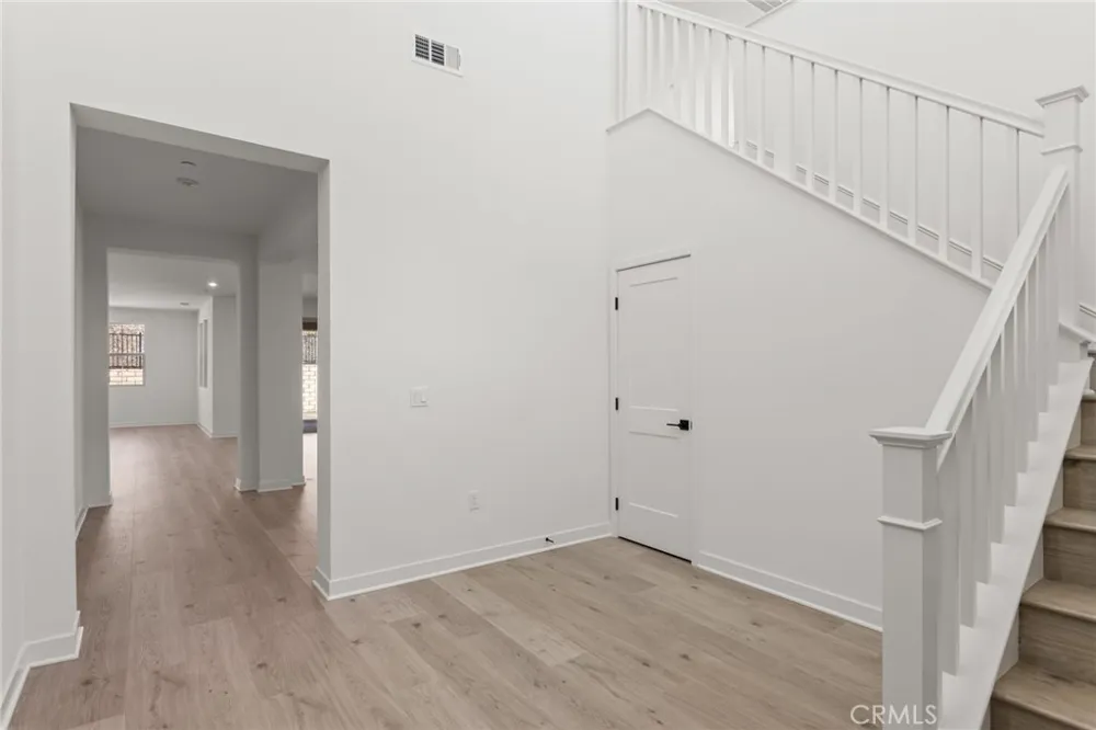 1381 Amanda Glen S Escondido, CA 92029
