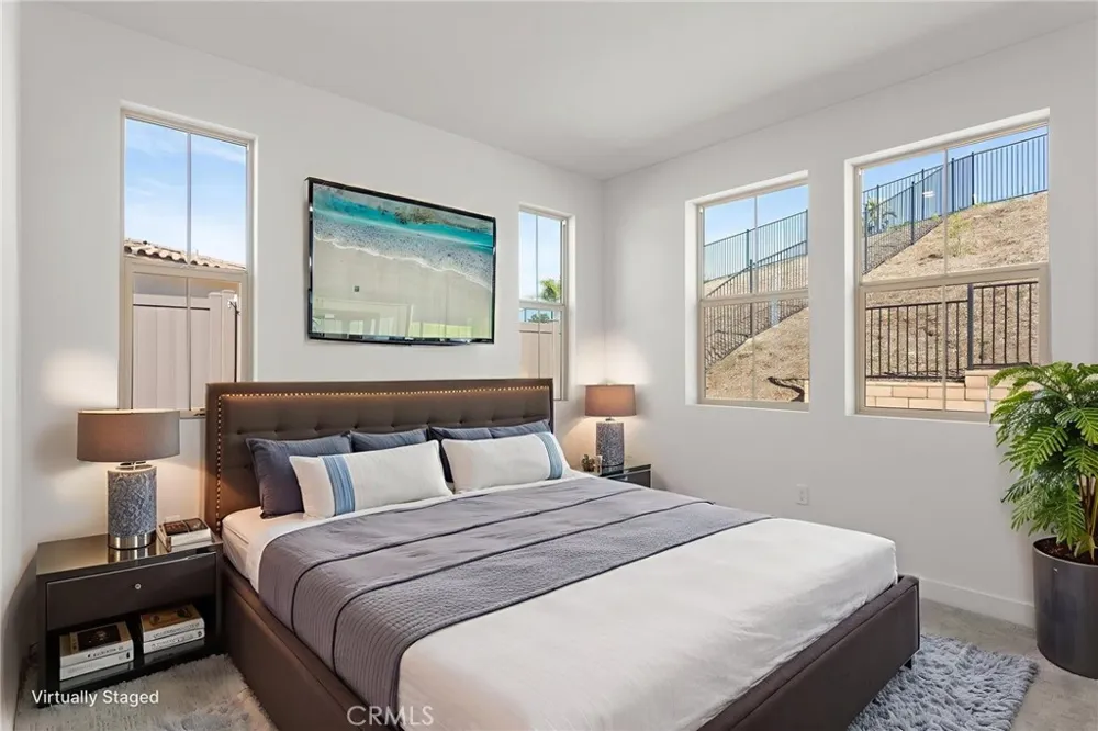 1381 Amanda Glen S Escondido, CA 92029