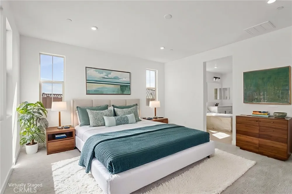 1381 Amanda Glen S Escondido, CA 92029