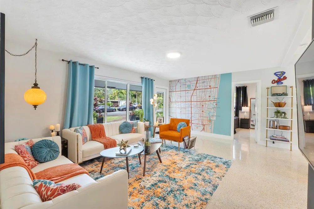 3557 LLOYD DRIVE Oakland Park, FL 33309