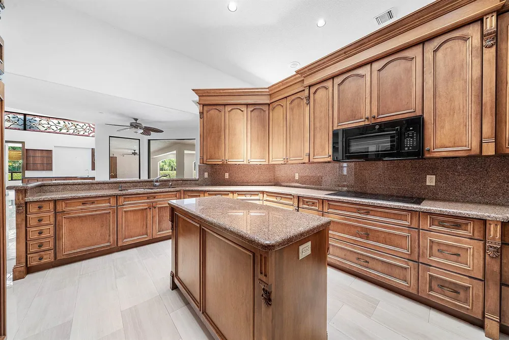 17595 Bocaire Place Boca Raton, FL 33487