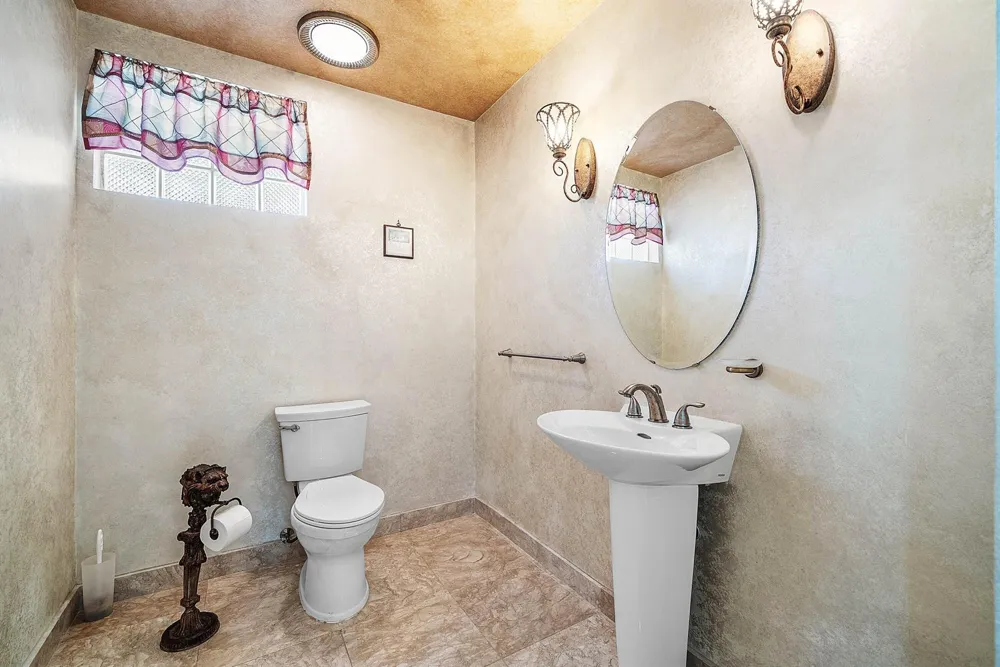 17595 Bocaire Place Boca Raton, FL 33487