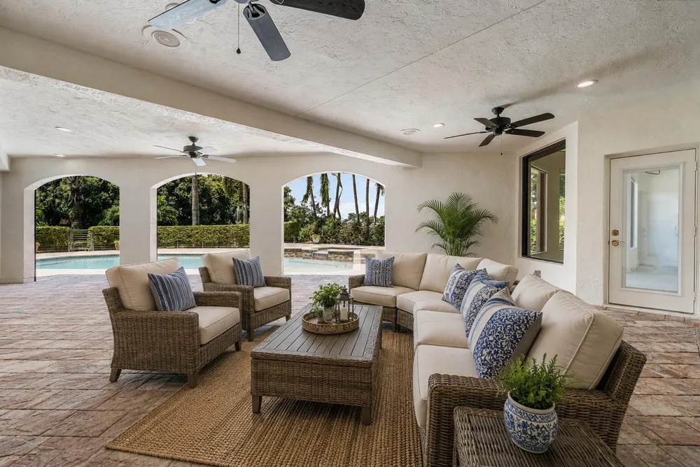 17595 Bocaire Place Boca Raton, FL 33487