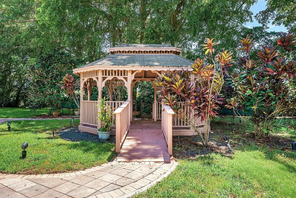 17595 Bocaire Place Boca Raton, FL 33487