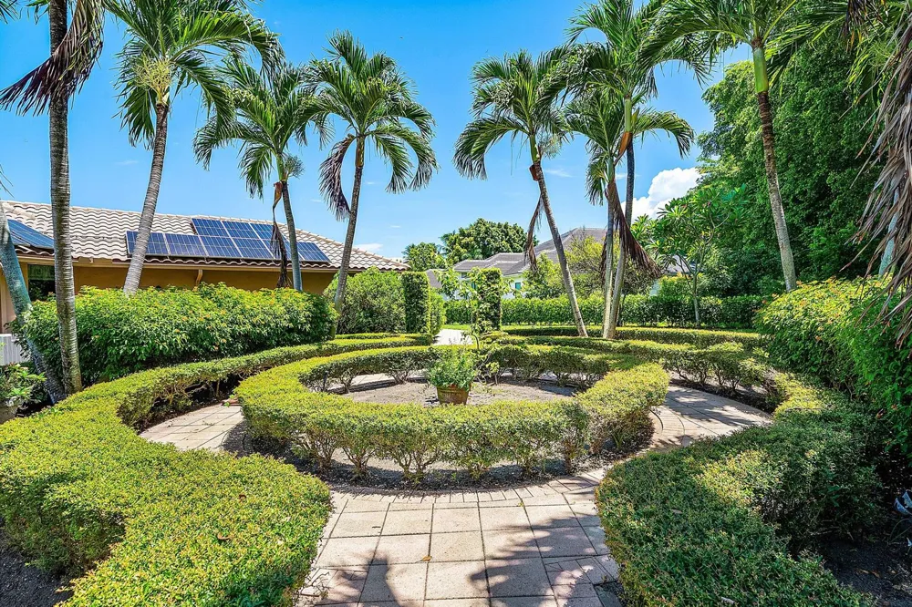 17595 Bocaire Place Boca Raton, FL 33487
