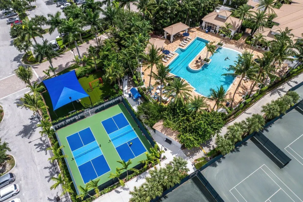 17595 Bocaire Place Boca Raton, FL 33487