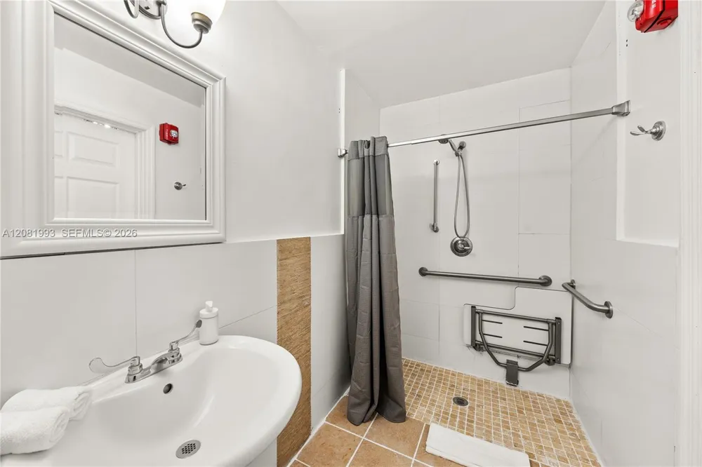 Address Not Shown Miami Beach, FL 33139