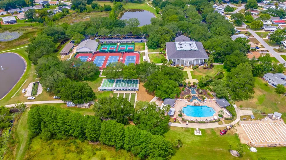 3741 WOODLEAF COURT Leesburg, FL 34748