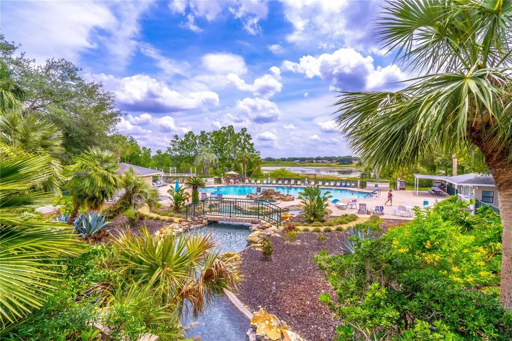3741 WOODLEAF COURT Leesburg, FL 34748
