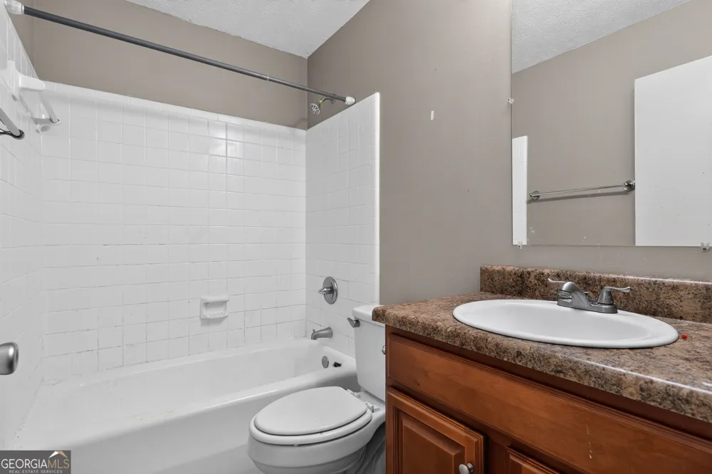 5151 Tara Creek DR Ellenwood, GA 30294