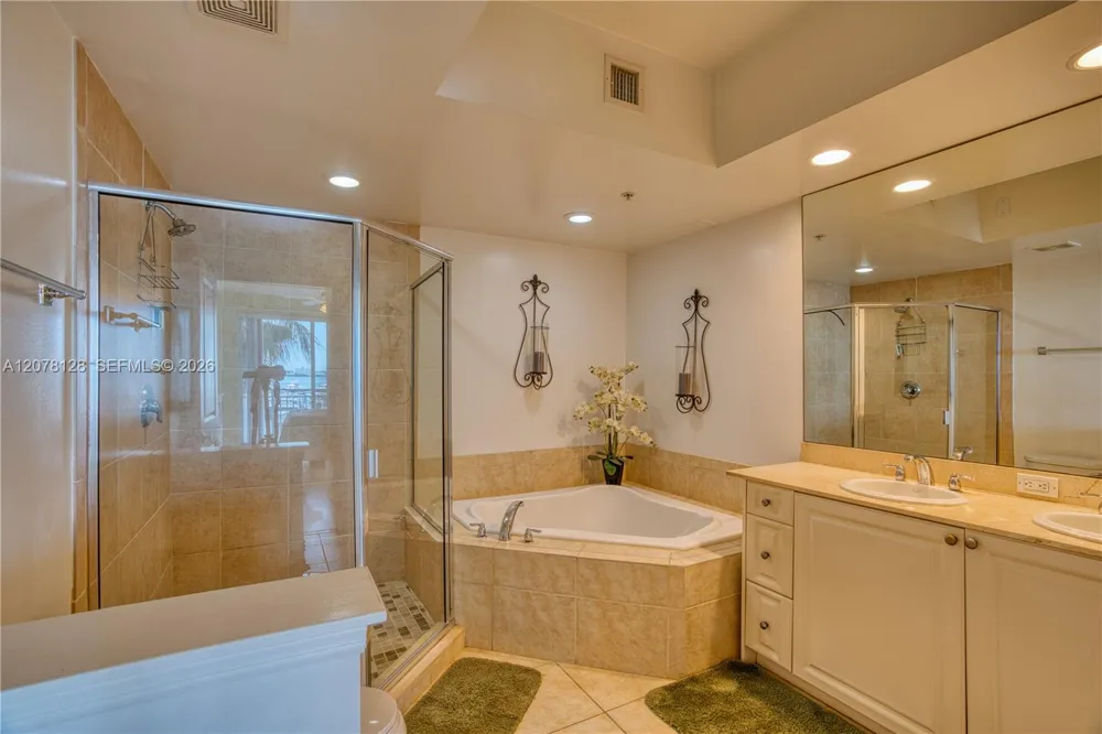 815 NW Flagler Ave #305 Stuart, FL 34994