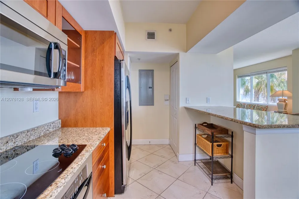 815 NW Flagler Ave #305 Stuart, FL 34994