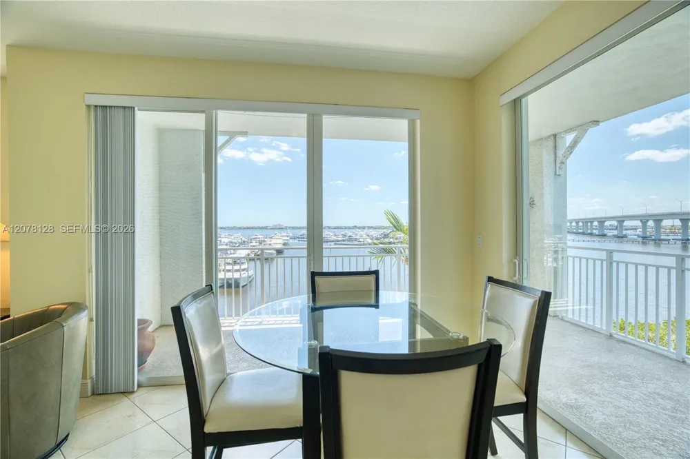 815 NW Flagler Ave #305 Stuart, FL 34994