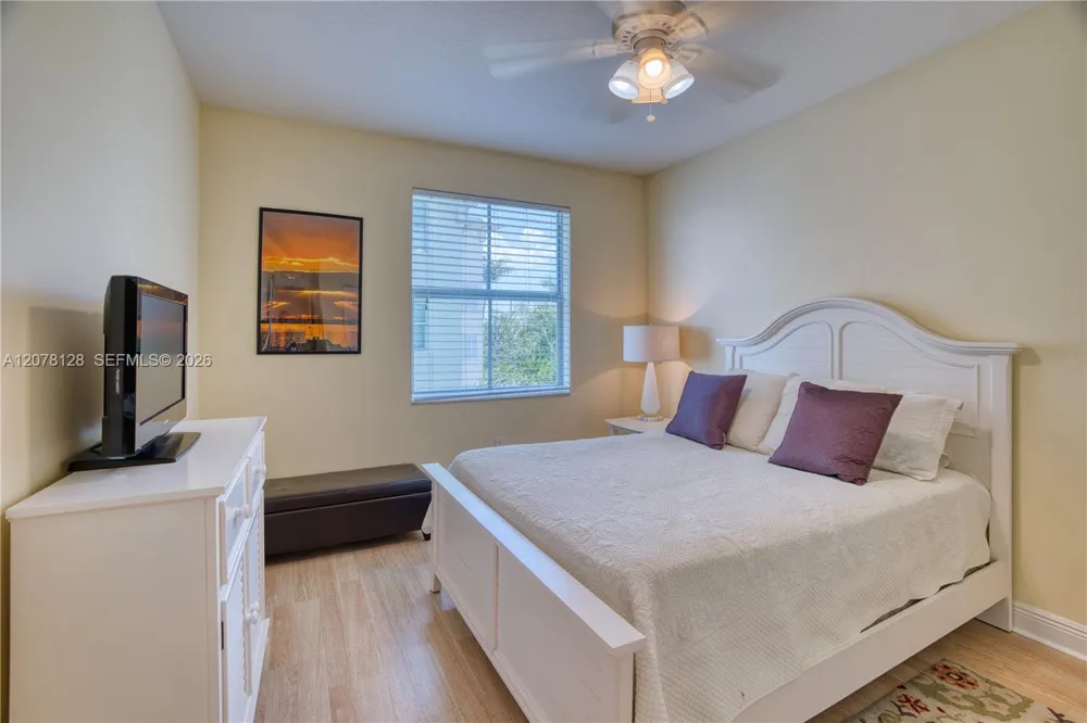 815 NW Flagler Ave #305 Stuart, FL 34994