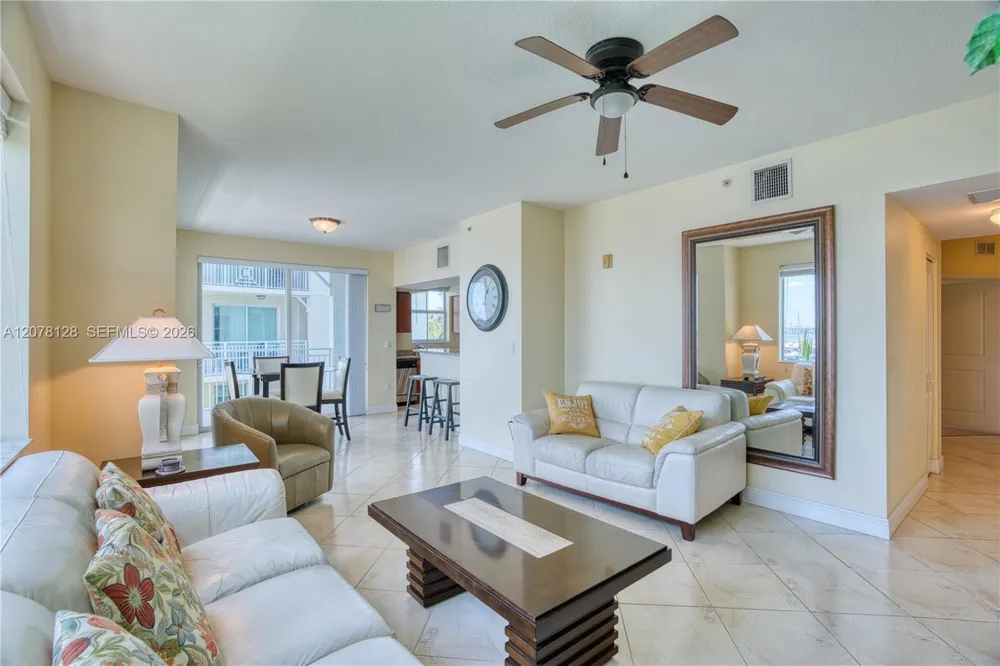 815 NW Flagler Ave #305 Stuart, FL 34994