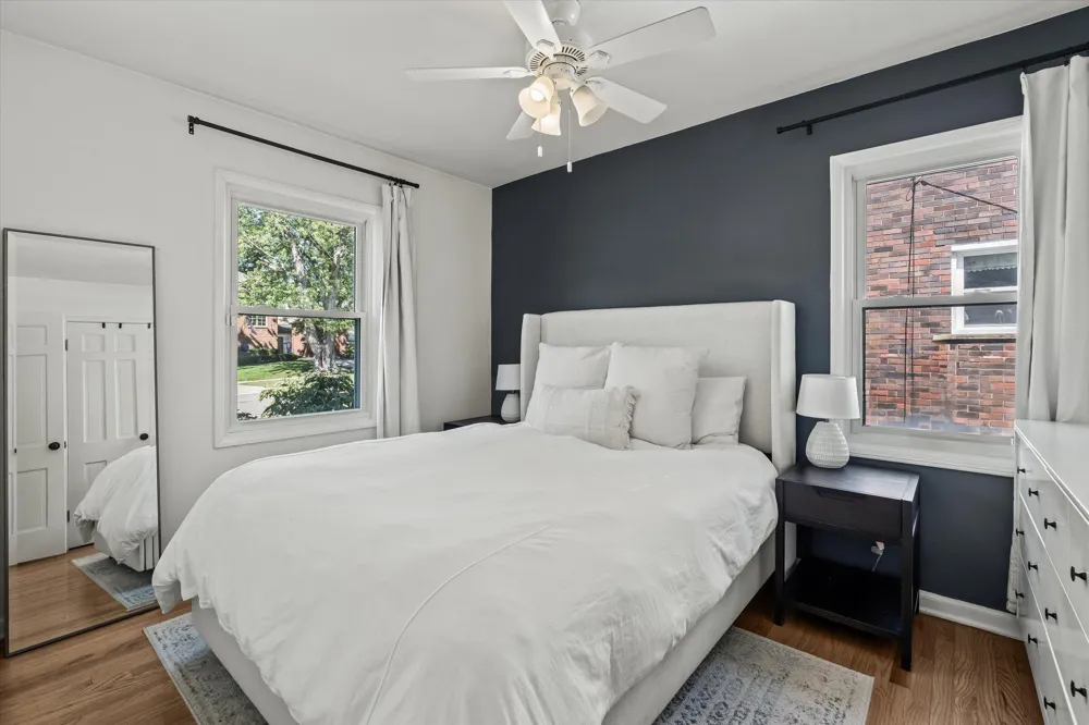 4608 Robinwood Avenue Royal Oak City, MI 48073