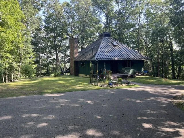 2235 Siuda Road Manistee Township, MI 49660