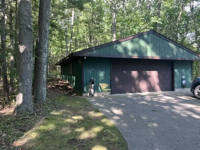 2235 Siuda Road Manistee Township, MI 49660