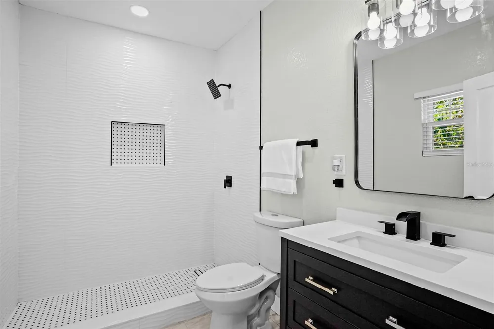 2603 W SAINT CONRAD STREET Tampa, FL 33607