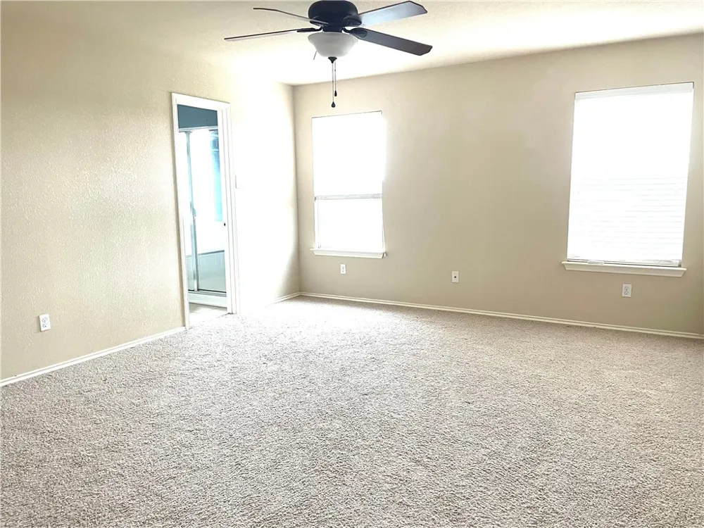 1010 Aiken Drive Leander, TX 78641