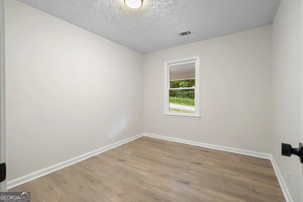 63 Moss RD Dawsonville, GA 30534