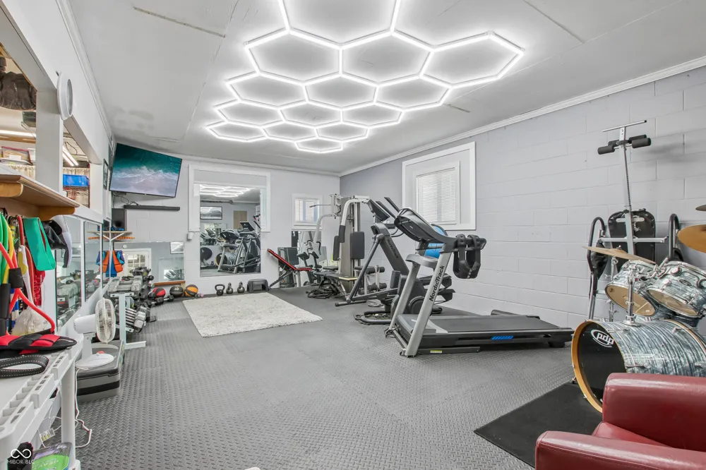11951 Millgrove Road Quincy, IN 47456
