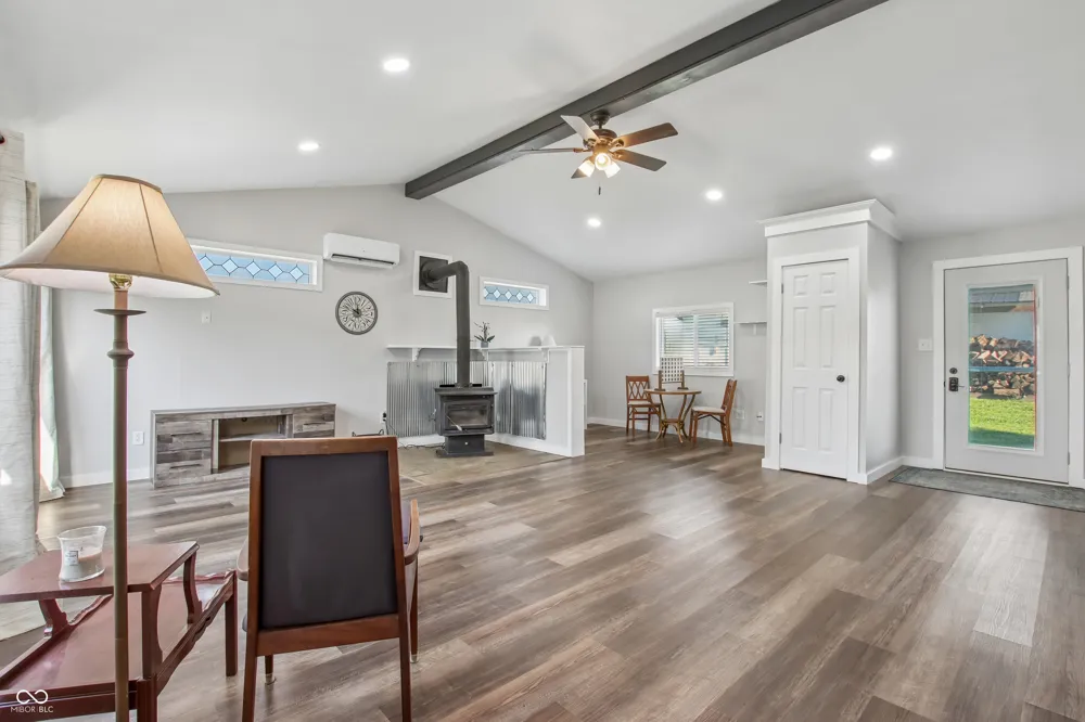 11951 Millgrove Road Quincy, IN 47456