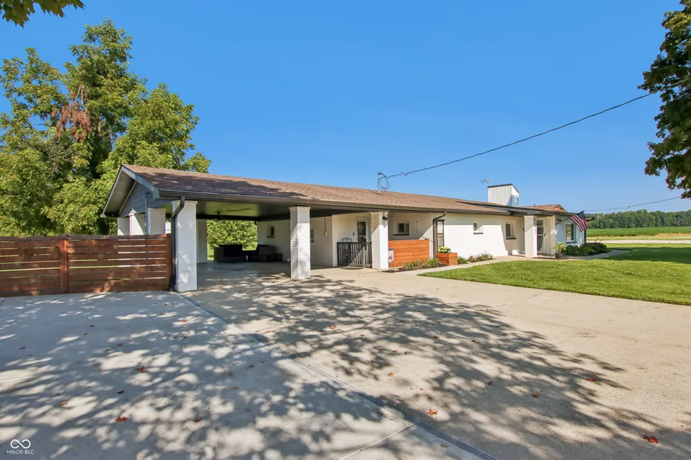 11951 Millgrove Road Quincy, IN 47456
