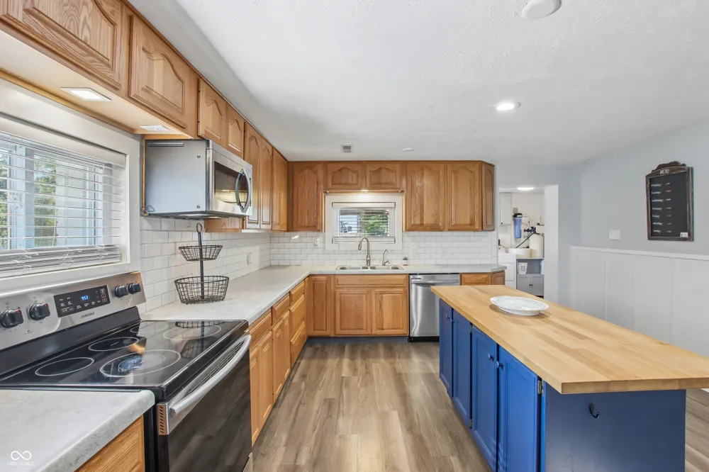 11951 Millgrove Road Quincy, IN 47456