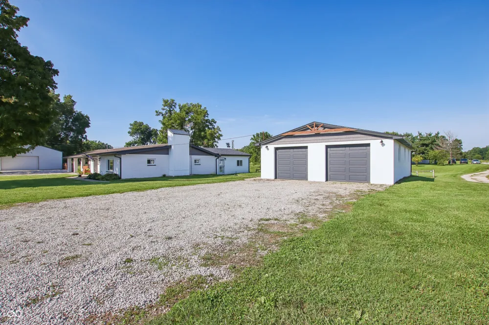 11951 Millgrove Road Quincy, IN 47456