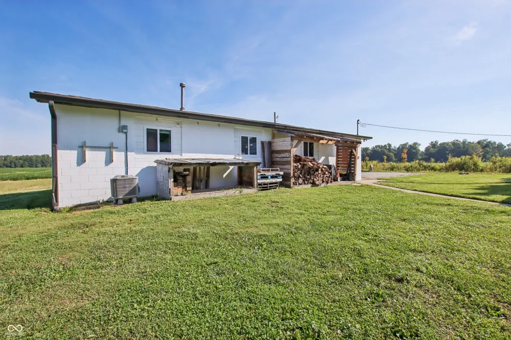 11951 Millgrove Road Quincy, IN 47456
