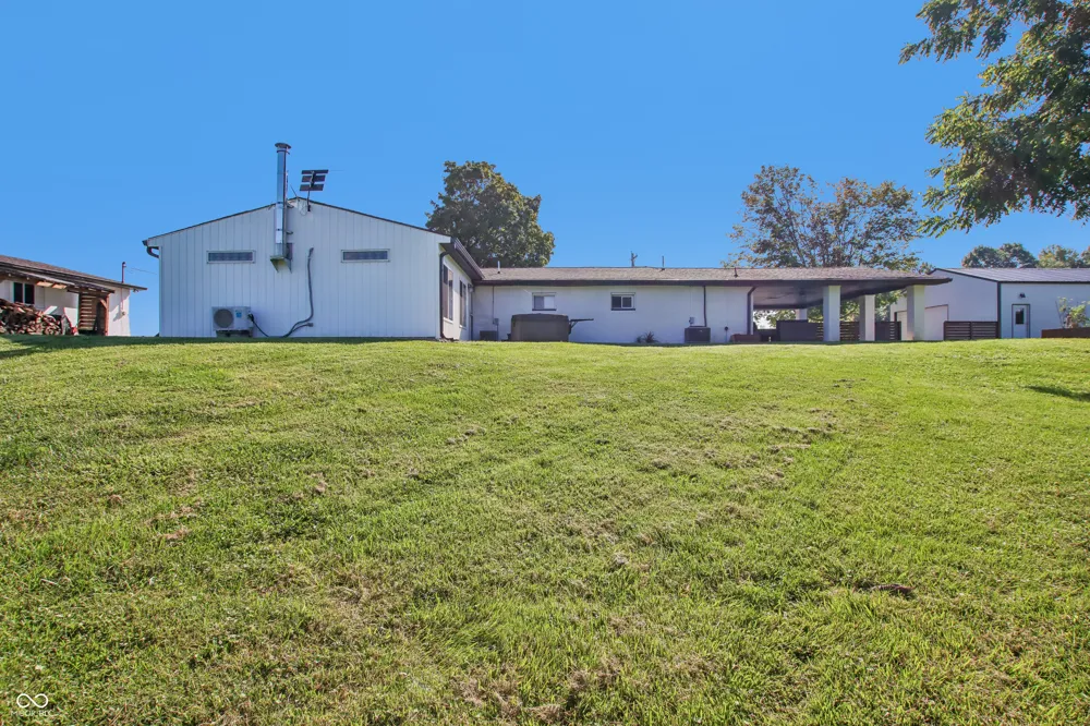 11951 Millgrove Road Quincy, IN 47456