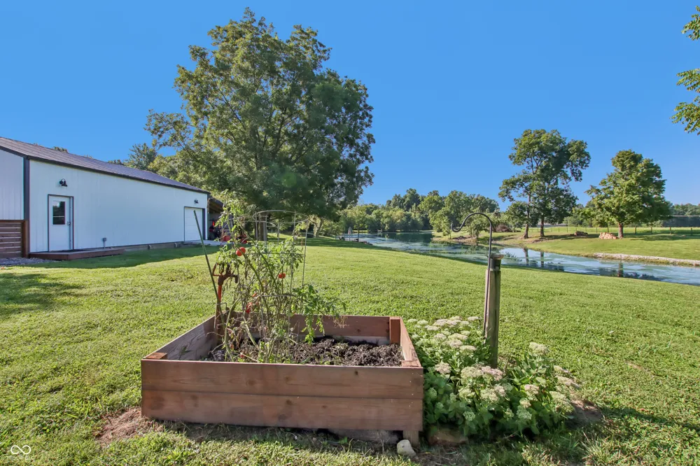 11951 Millgrove Road Quincy, IN 47456