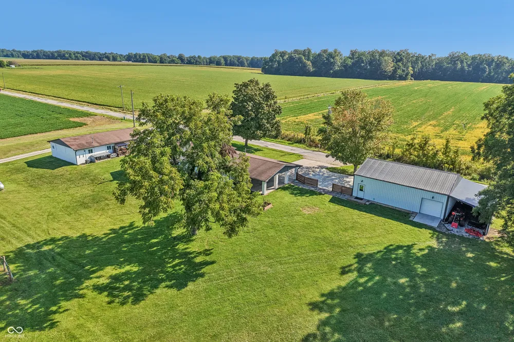11951 Millgrove Road Quincy, IN 47456