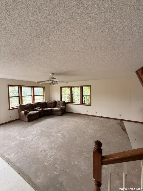 14634 STATE HIGHWAY 7 E Centerville, TX 75833