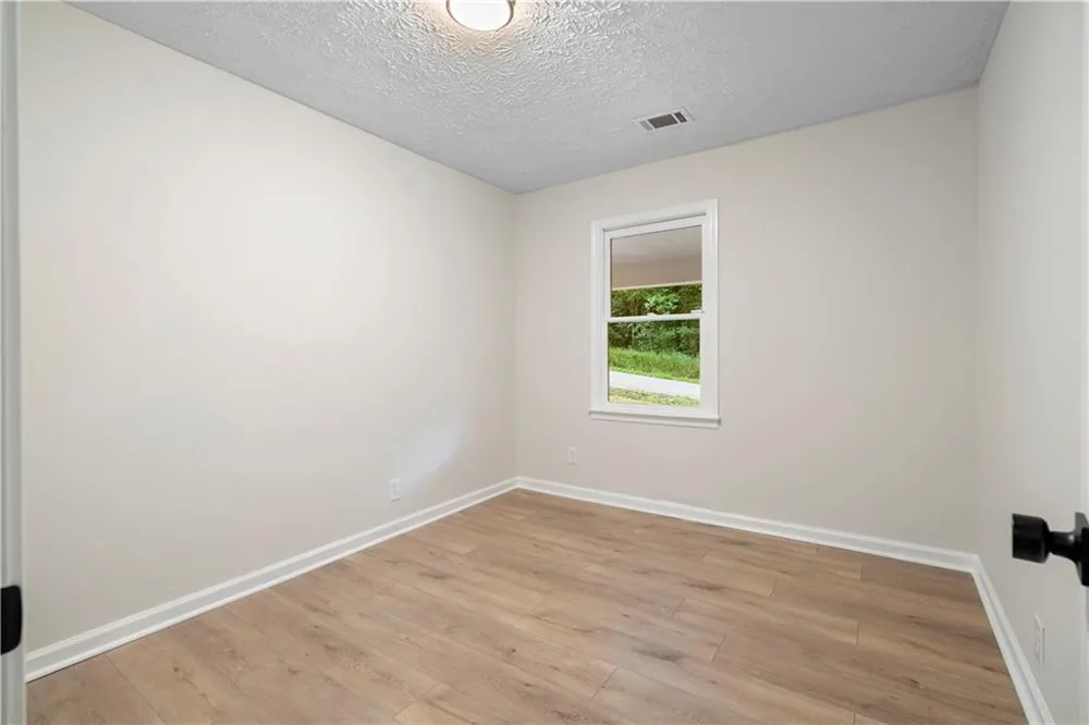 63 Moss Road Dawsonville, GA 30534