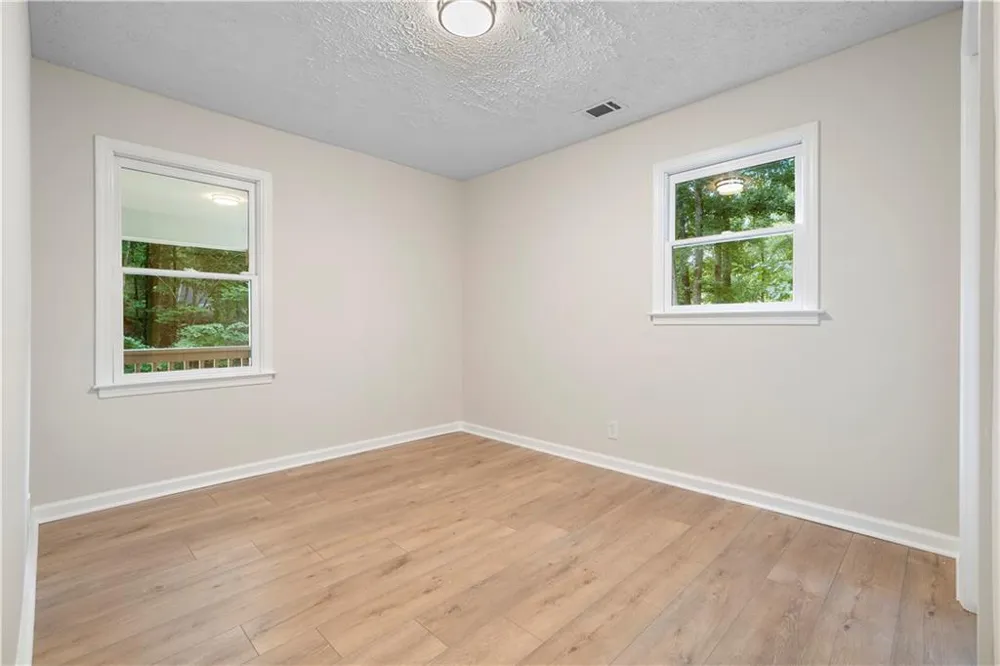 63 Moss Road Dawsonville, GA 30534