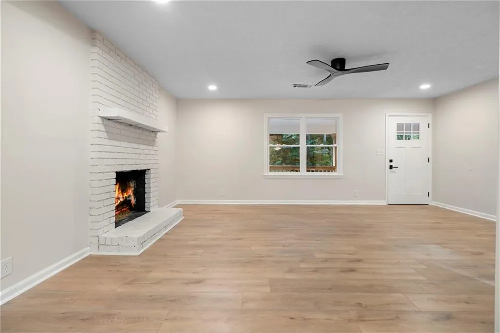 63 Moss Road Dawsonville, GA 30534