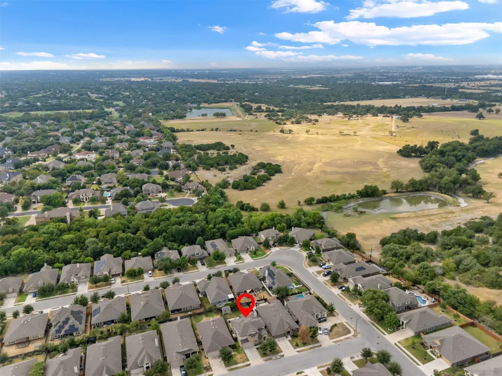 175 Mount Ellen Street Hutto, TX 78634