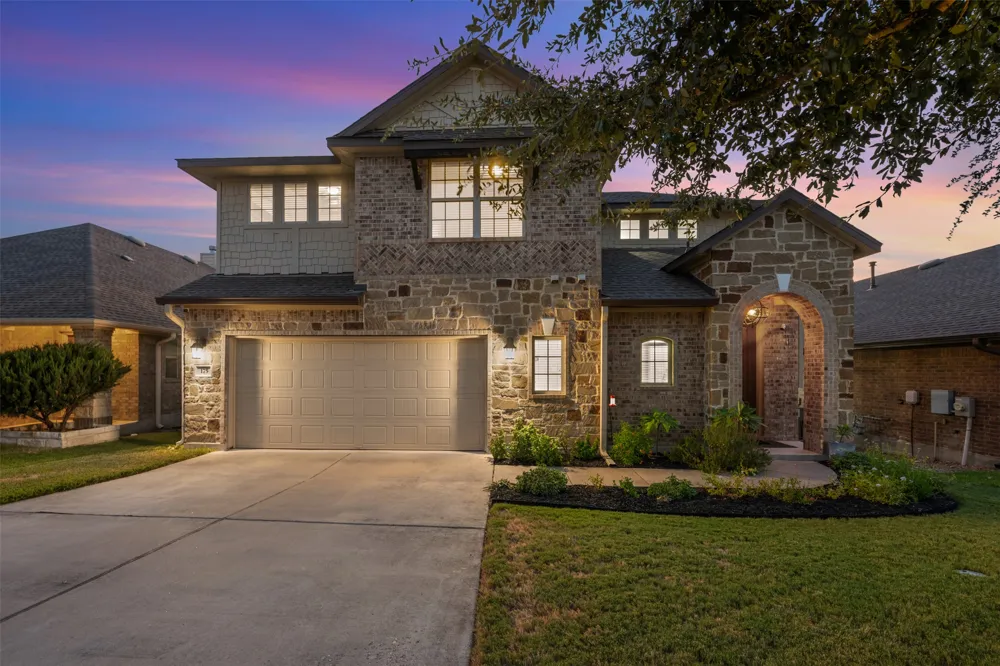 175 Mount Ellen Street Hutto, TX 78634