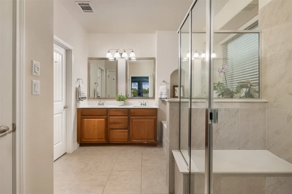 175 Mount Ellen Street Hutto, TX 78634