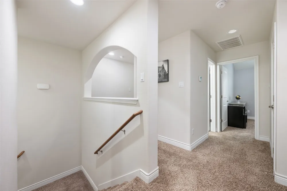 175 Mount Ellen Street Hutto, TX 78634