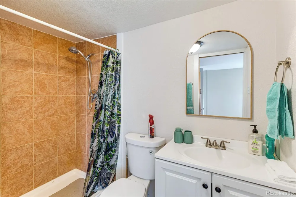 1780 14th Street Penrose, CO 81240