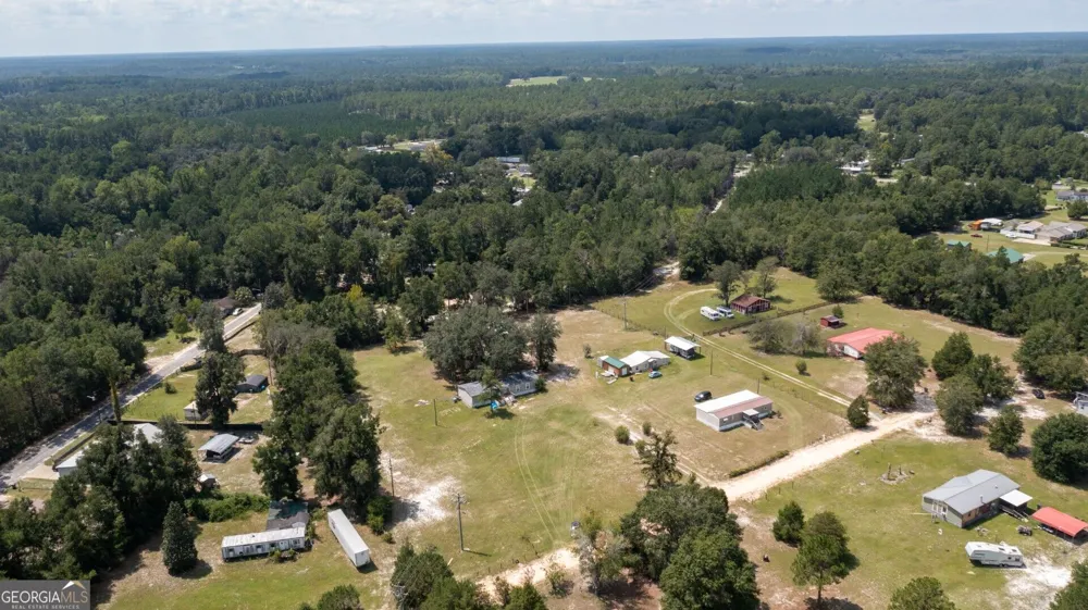 539 Henri ST Folkston, GA 31537