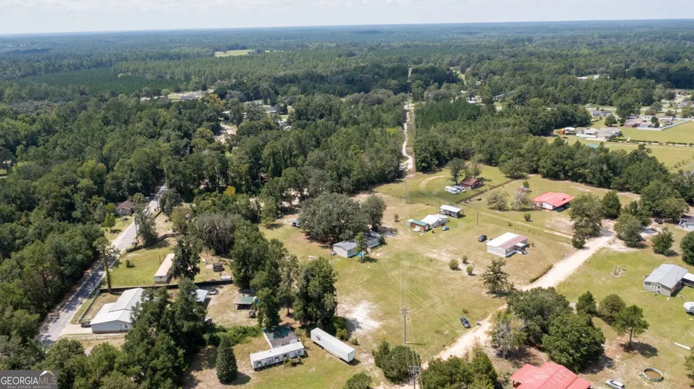 539 Henri ST Folkston, GA 31537