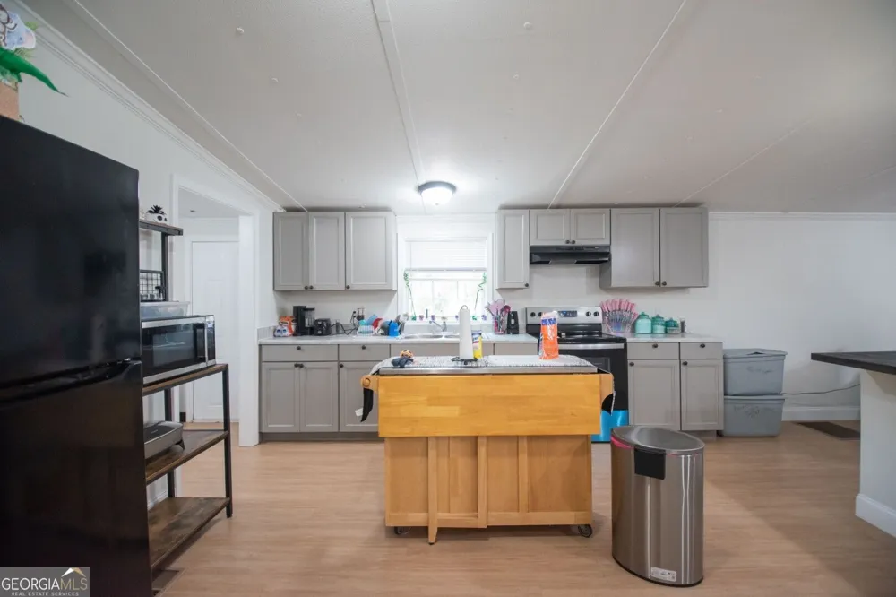 539 Henri ST Folkston, GA 31537