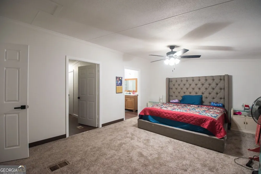 539 Henri ST Folkston, GA 31537