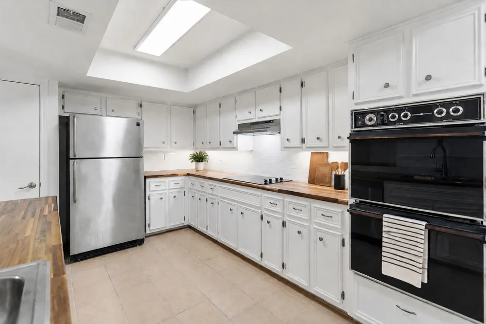 2217 Onion Creek Parkway #121 Austin, TX 78747